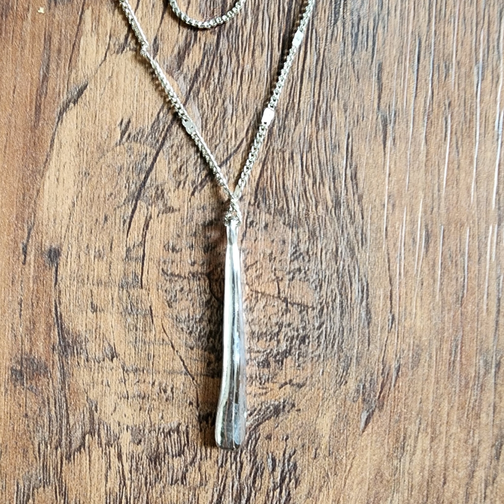 Jenny Bird Necklace 20$